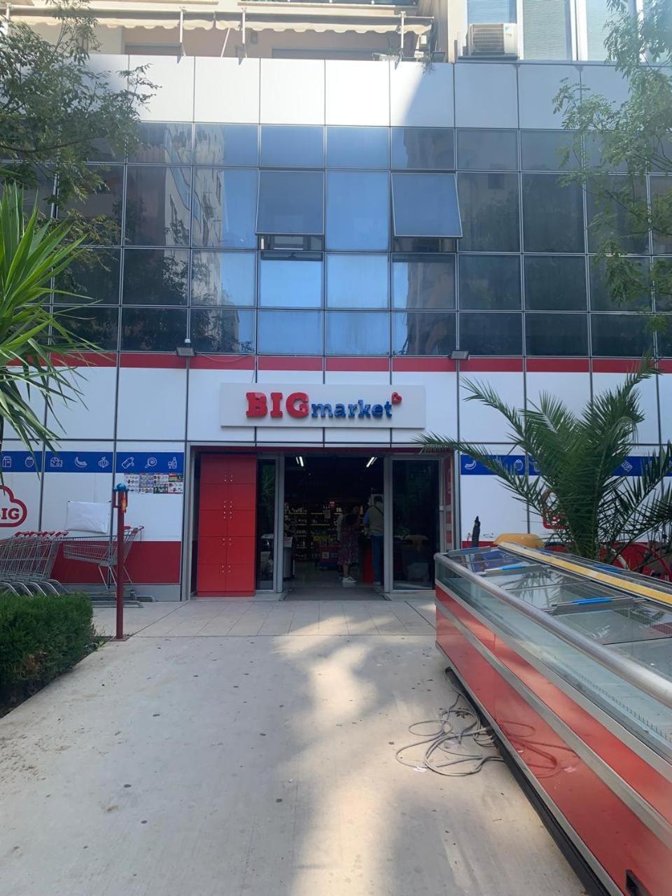 Cozy Apartment Near Square 21 Tiranë Ngoại thất bức ảnh